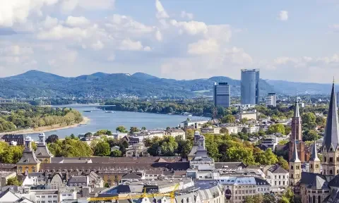 Bonn'da Bina Temizliği